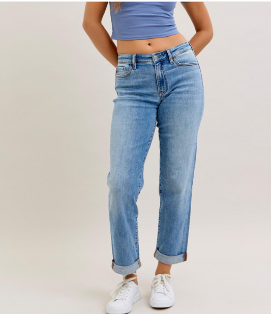 Mid Rise Boyfriend Jeans