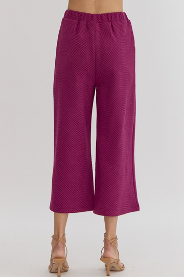 Textured Knit Cropped Pants